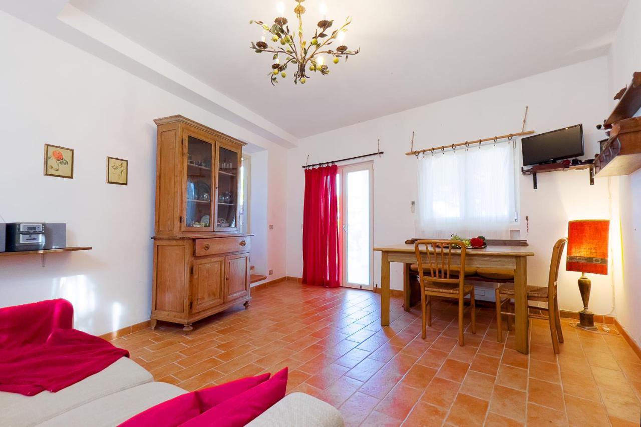 Villa Caterina Quiete E Mare-Goelba SantʼAndrea Extérieur photo