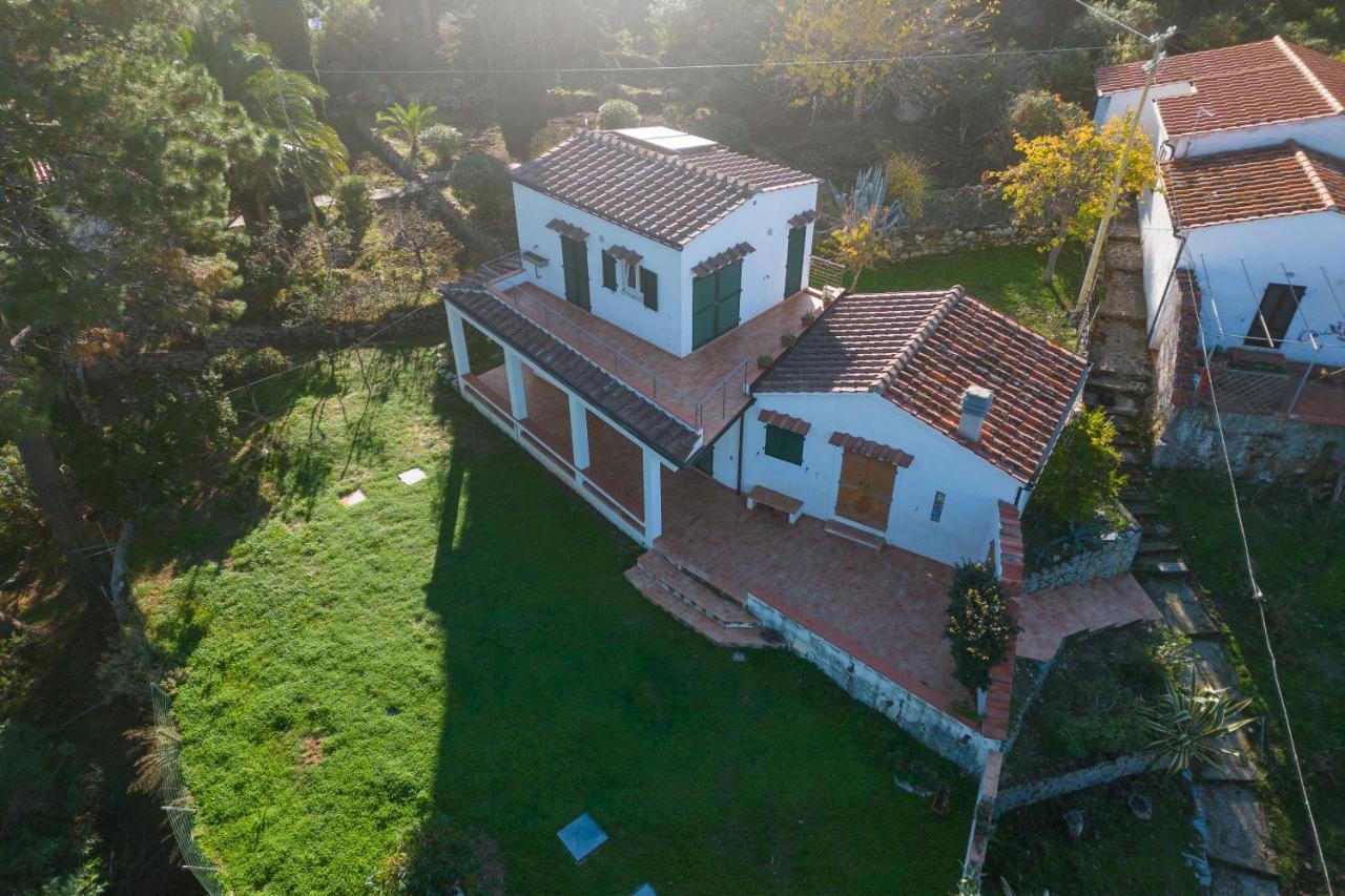 Villa Caterina Quiete E Mare-Goelba SantʼAndrea Extérieur photo